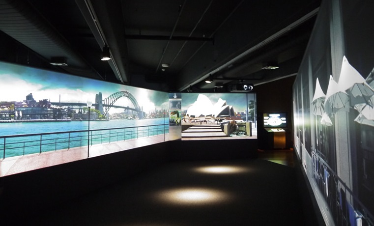 videoproiector Panasonic PT-RW930W eveniment spatii expozitionale muzee